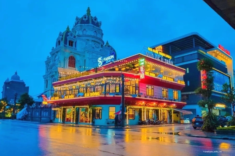 Không gian rộng rãi của nhà hàng Dê Núi Thành Long