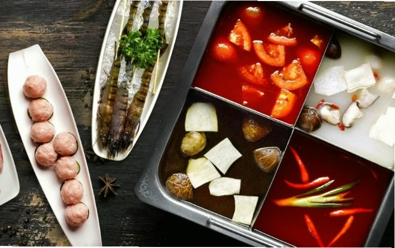 Không gian sang trọng tại nhà hàng Haidilao phục vụ lẩu Tứ Xuyên