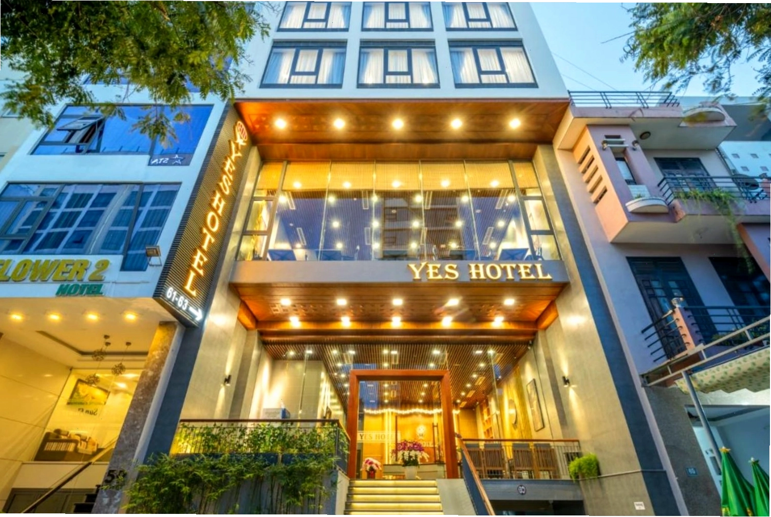 Không gian sảnh chính tại Yes Hotel