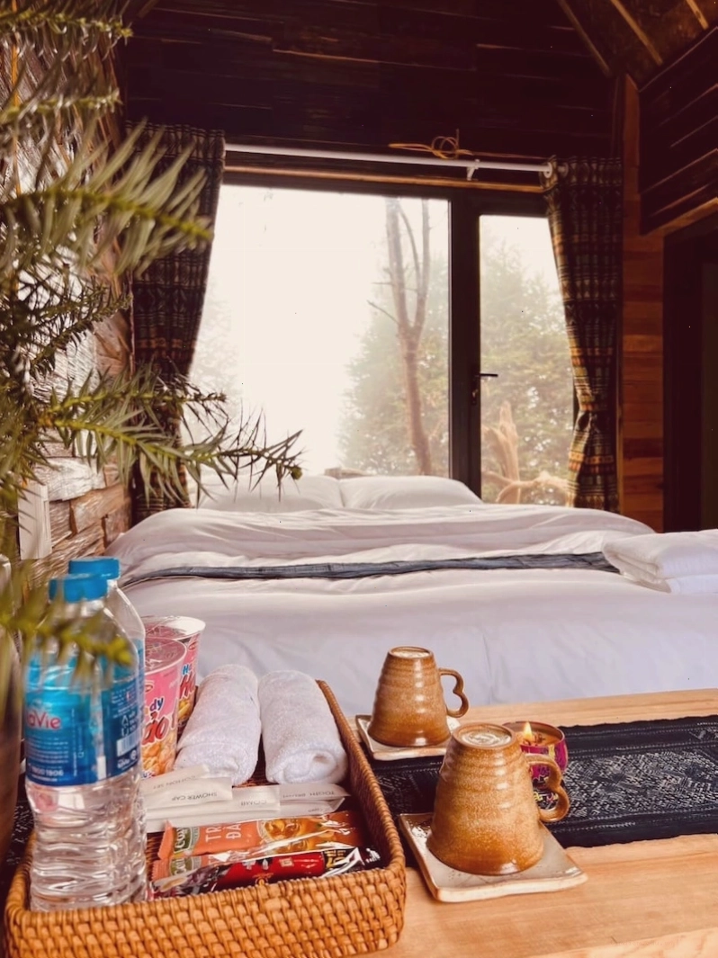 Không gian sinh hoạt chung ấm cúng tại Tà Xùa Hills Homestay