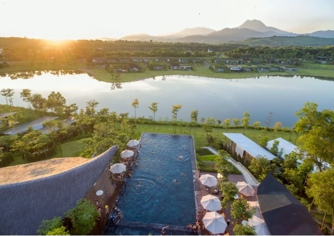 Không gian thoáng đãng của Flamingo Đại Lải Resort