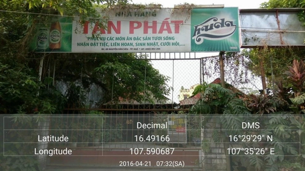 Không gian thoáng đãng tại một nhà hàng hải sản ở Cần Thơ