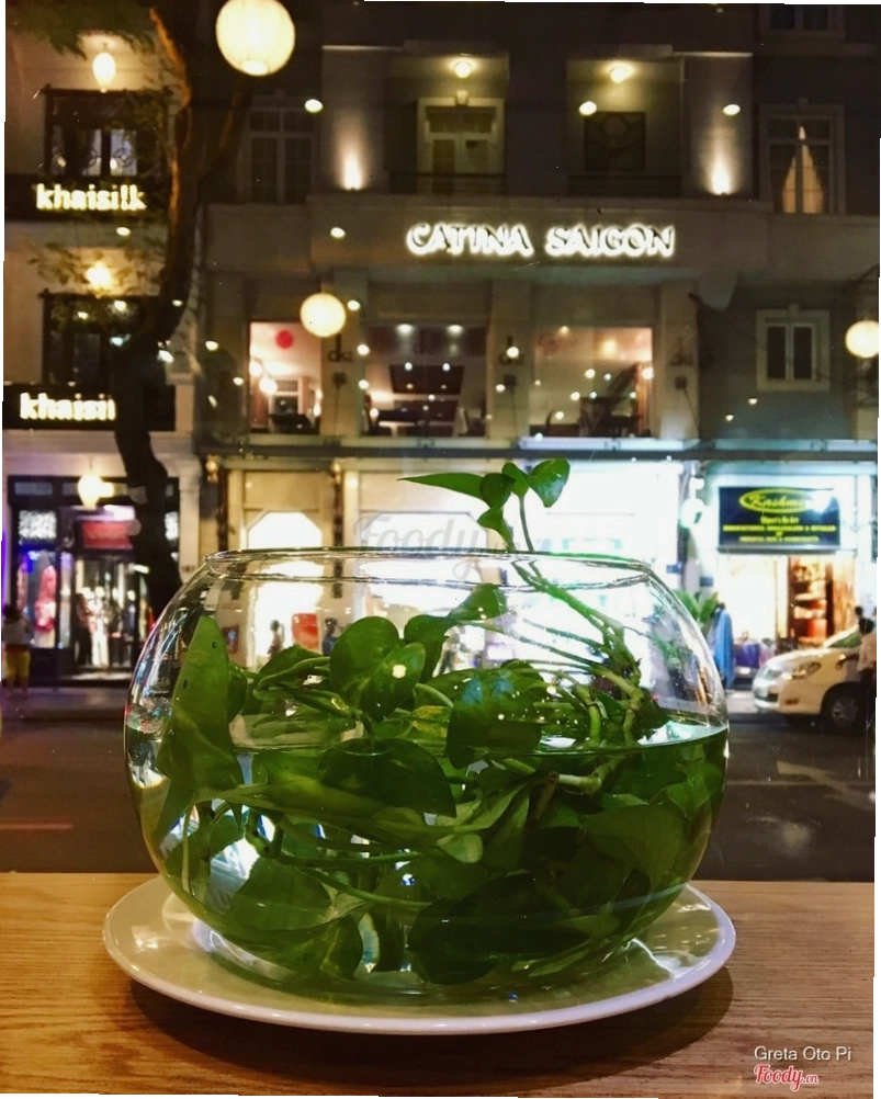 Không gian tràn đầy năng lượng tại Trung Nguyên Legend Cafe