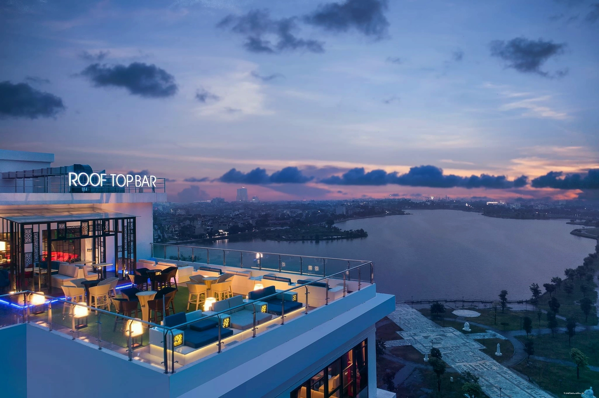 Không gian vintage lãng mạn tại Hội Cà Phê