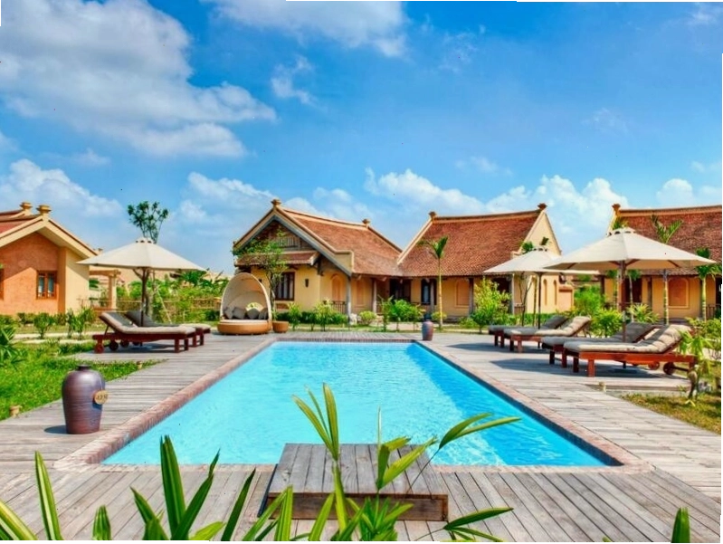 Không gian xanh mát bao quanh Emeralda Resort Ninh Bình