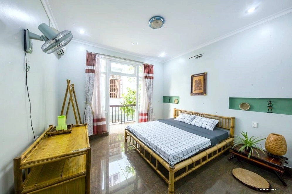 Không gian xanh mát tại Bamboo Homestay Huế