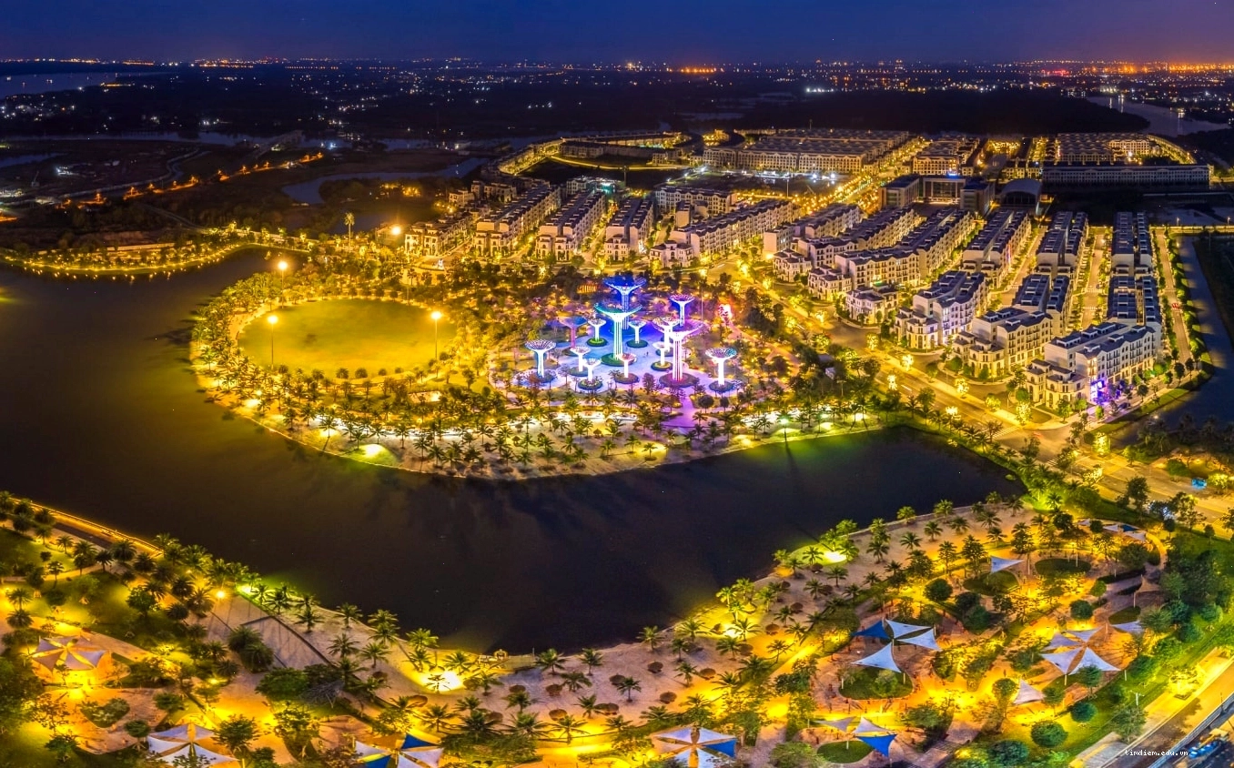 Không gian xanh mát tại Công viên Ánh Sáng Vinhomes Grand Park