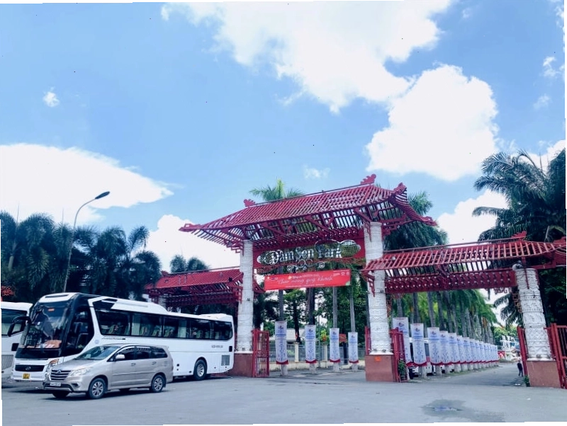 Không gian xanh mát tại Đầm Sen Khô, một phần của Công viên Văn hóa Đầm Sen