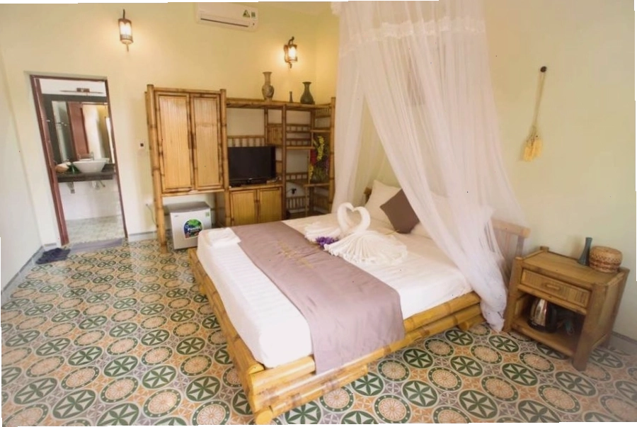 Không gian xanh mát và kiến trúc độc đáo tại La Belle Vie Tam Coc Homestay