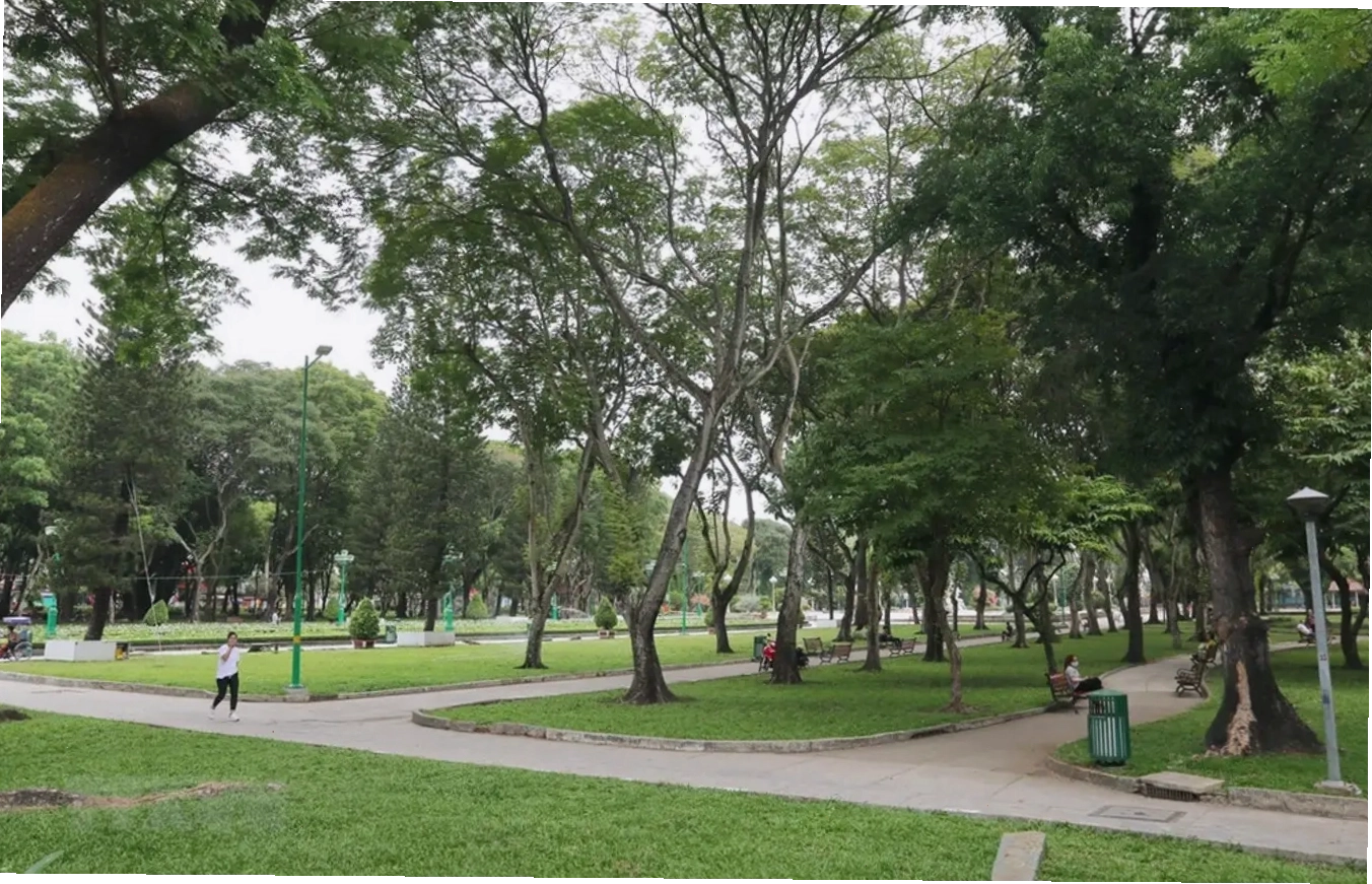 Không gian xanh mát và rộng lớn của Công viên Gia Định