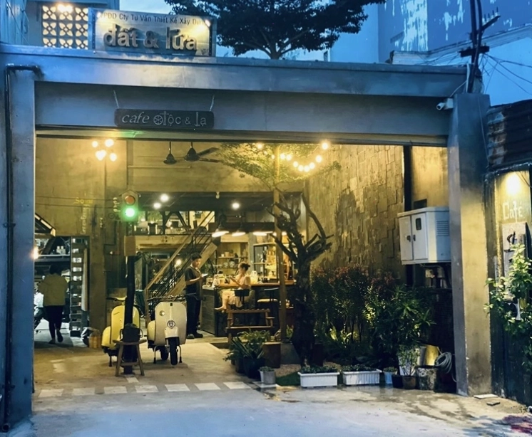 Không gian xanh mát và yên tĩnh tại một quán cafe Gò Vấp