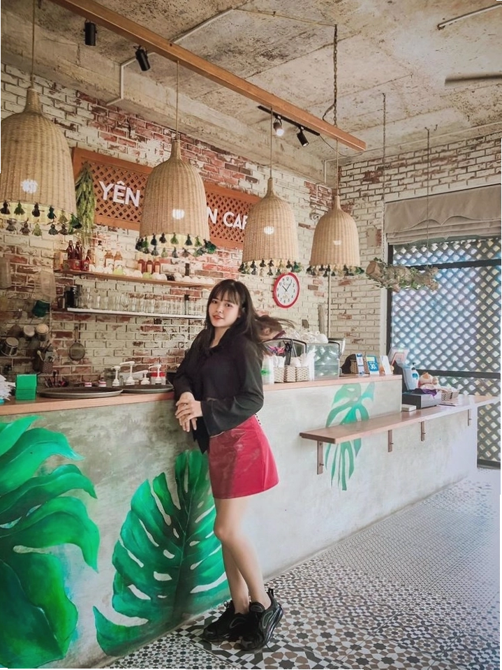 Không gian xanh mát và yên tĩnh tại Yên Cafe Đà Nẵng