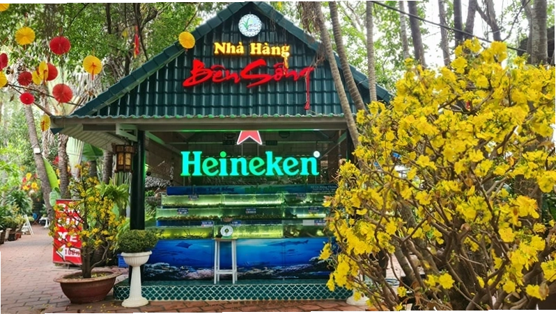 Không gian yên bình của Nhà hàng Bên Sông
