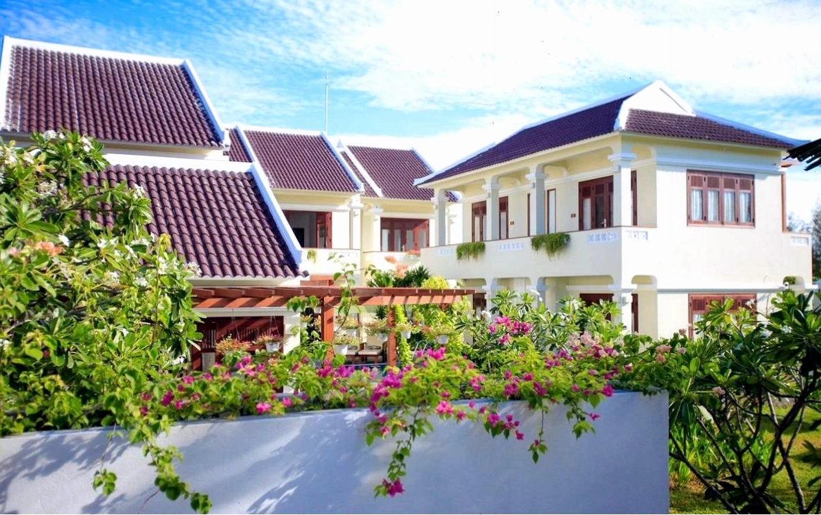 Khu vực ăn uống ngoài trời tại Green Boutique Villa