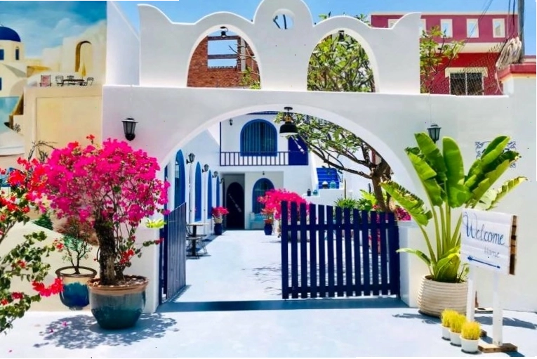 Khu vực BBQ ngoài trời tại Santoni Homestay Vũng Tàu