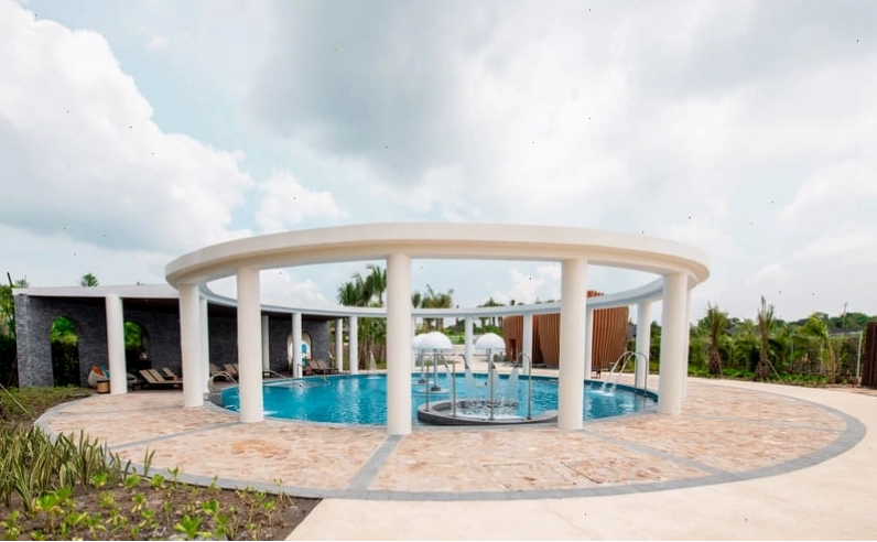 Khu vực lễ tân và sảnh chờ của resort
