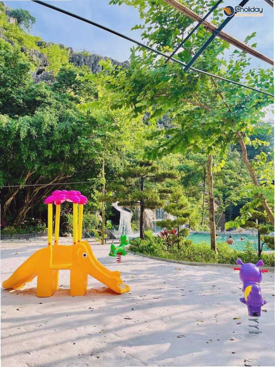 Khu vực thư giãn tại Minawa Kênh Gà