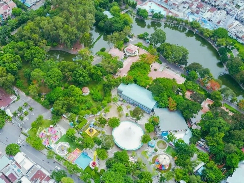Khu vui chơi đa dạng tại Công viên Lê Thị Riêng