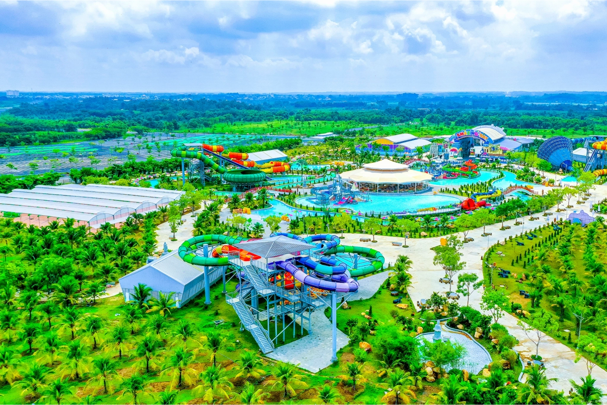 Khu vui chơi dưới nước tại The Amazing Bay