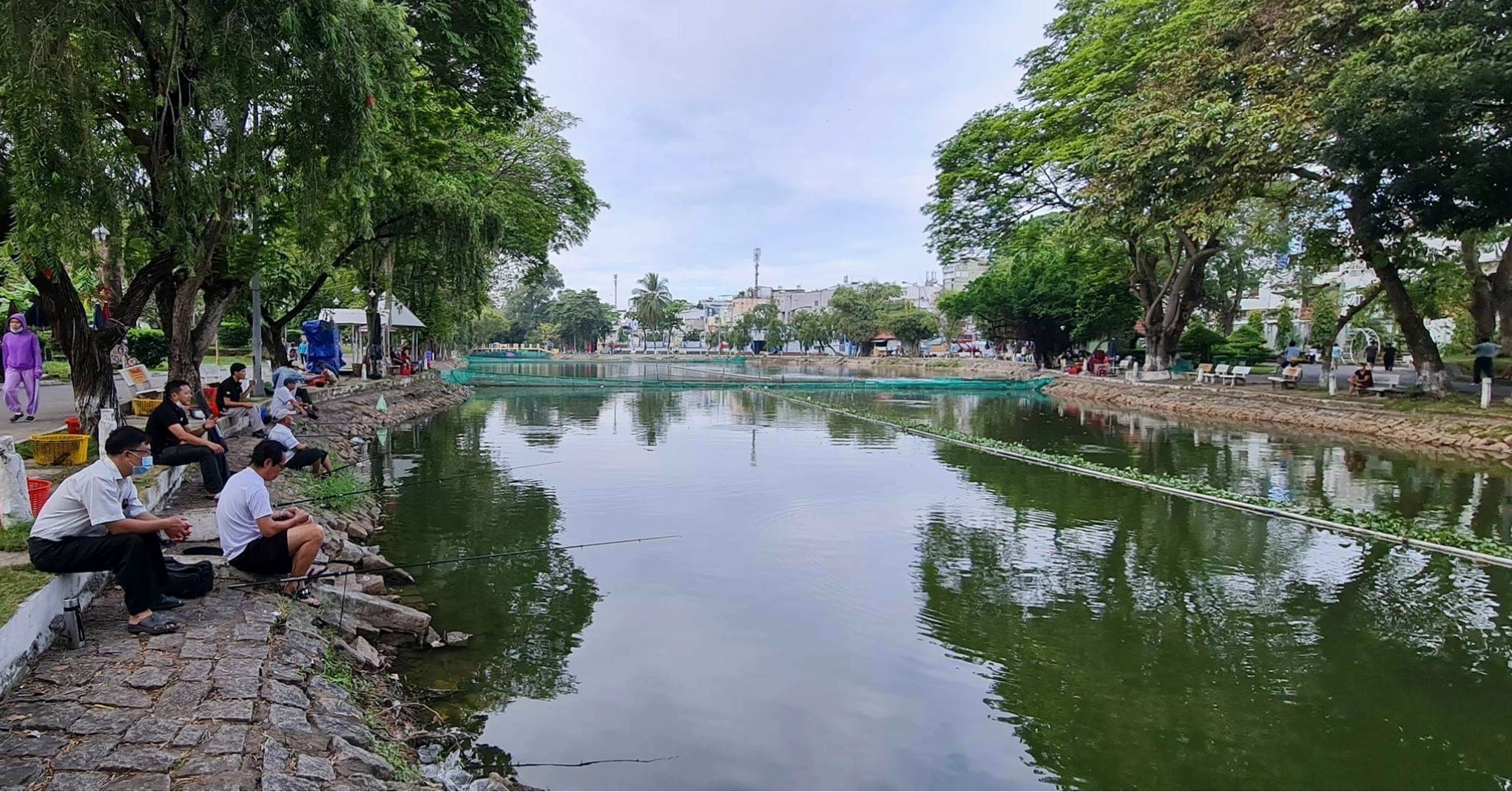 Khu vui chơi Thỏ Trắng tại Công viên Lê Thị Riêng với các trò chơi thiếu nhi