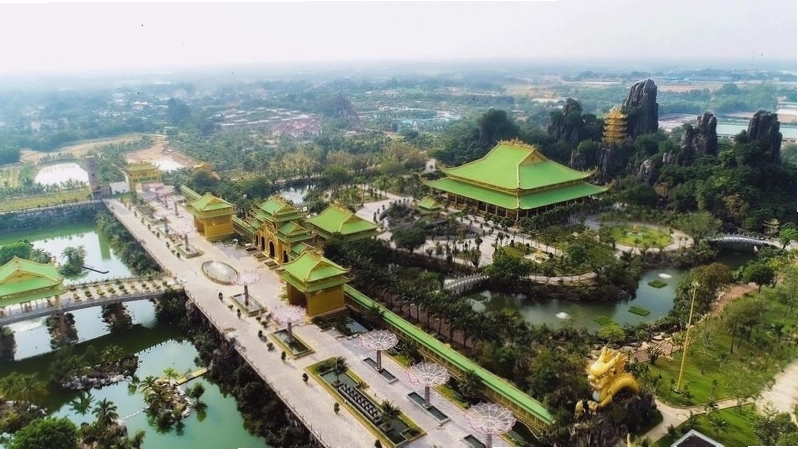 Khu vui chơi trẻ em an toàn và đầy màu sắc tại Công viên Nước Đại Nam