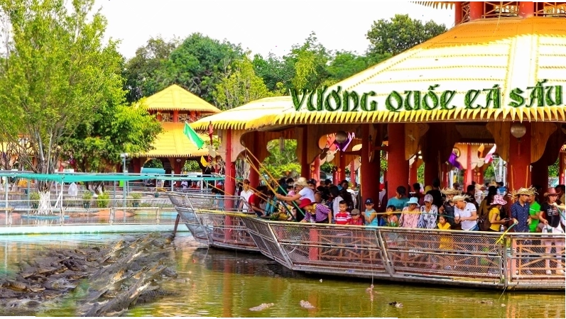 Khu vui chơi trong nhà tại Suối Tiên