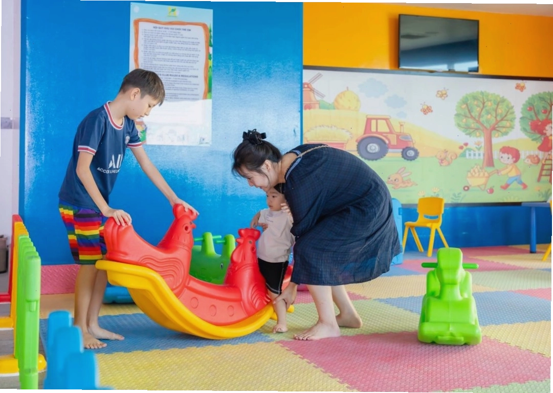 Khu vui chơi và bể bơi phù hợp cho trẻ em tại Havana Nha Trang