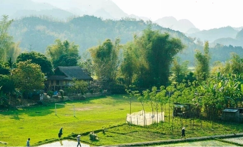 Khung cảnh đêm lãng mạn tại Mai Châu Sky Resort
