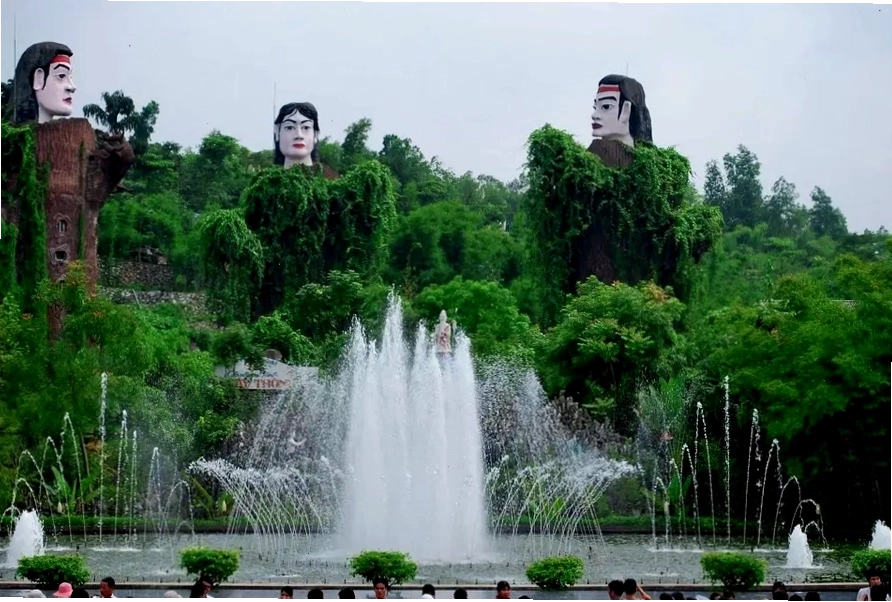 Khung cảnh Hồ Núi Cốc vào mùa đẹp nhất