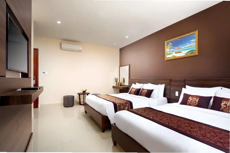 Khung cảnh nhìn từ khách sạn ra biển