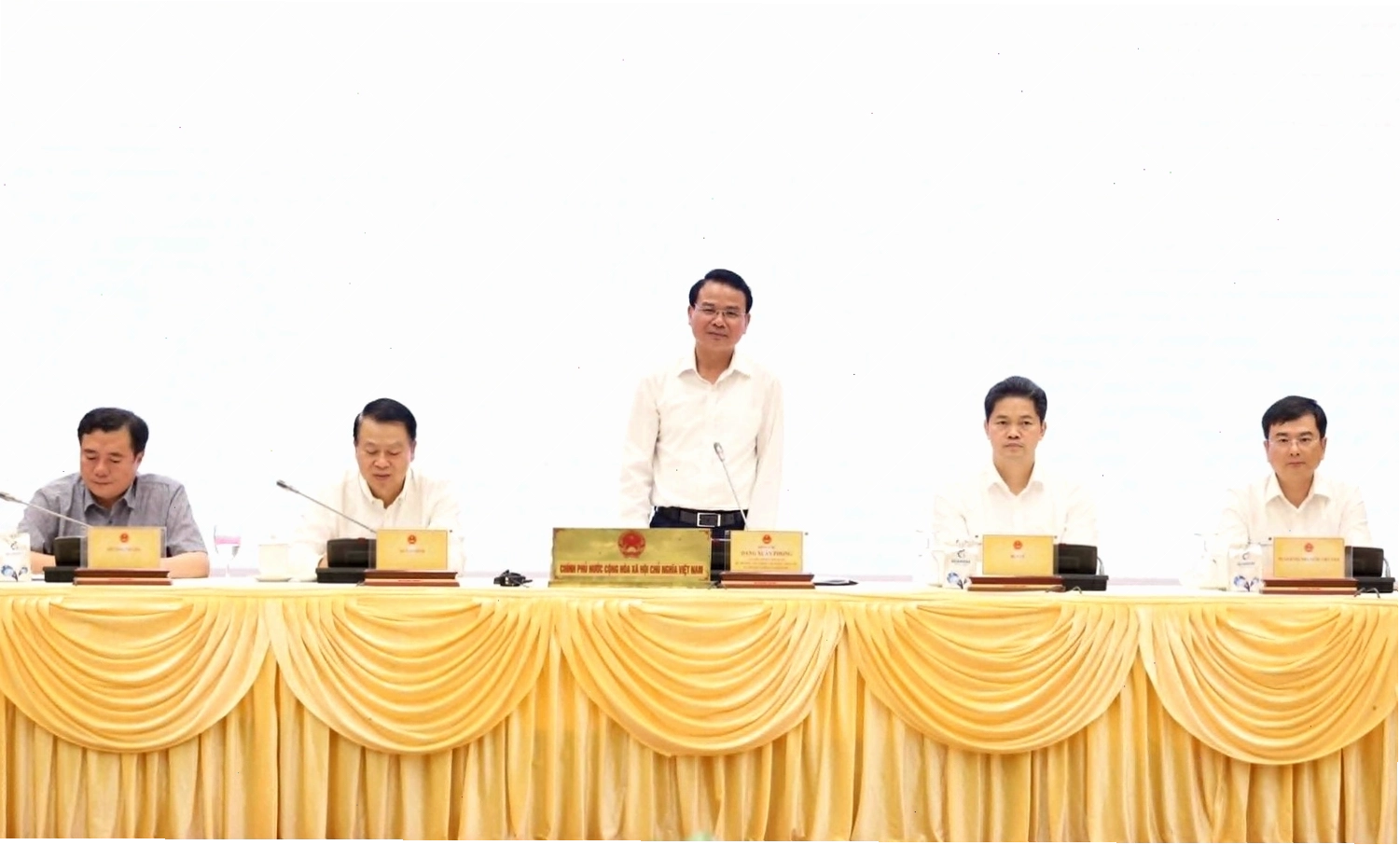 Khung cảnh thiên nhiên ấn tượng tại công viên