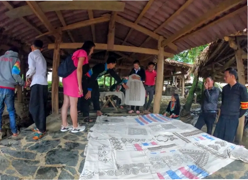 Khung cảnh thơ mộng tại bản Sin Suối Hồ
