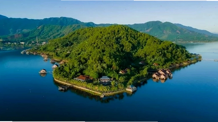 Khuôn viên Vedana Lagoon Wellness Resort & Spa