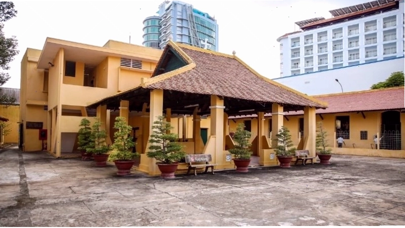 Kiến trúc cổ kính của Khám Lớn Cần Thơ