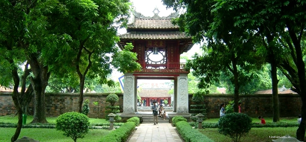 Kiến trúc cổ kính của Văn Miếu - Quốc Tử Giám