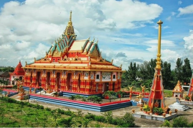 Kiến trúc đặc sắc của chùa Ghôsitaram Bạc Liêu