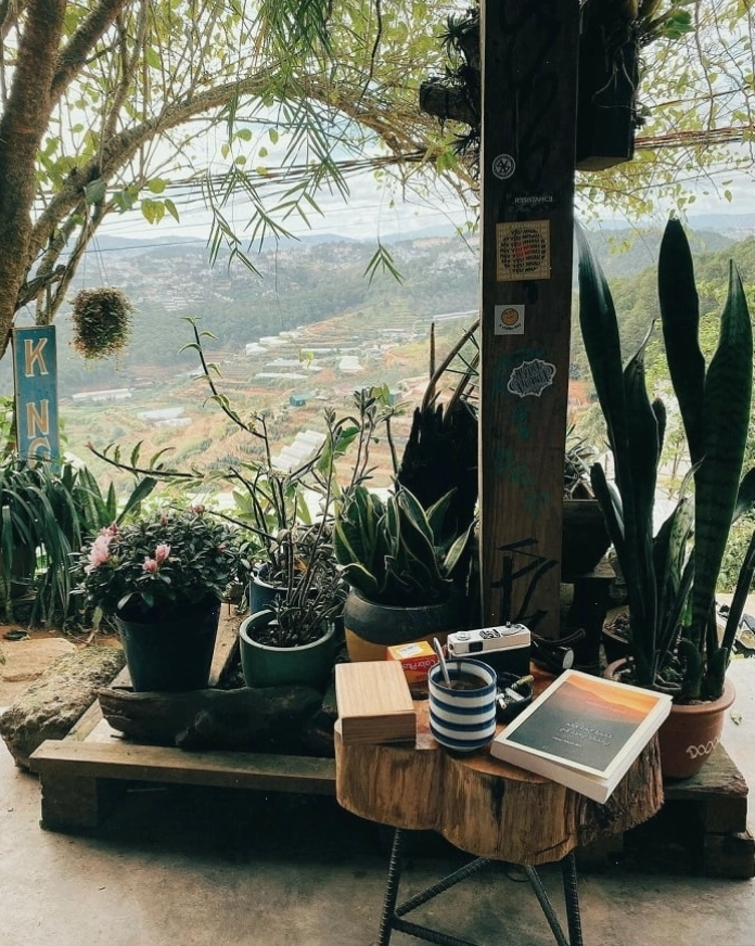 Kong Cafe Đà Lạt - decor xinh xắn với nhiều chi tiết độc đáo