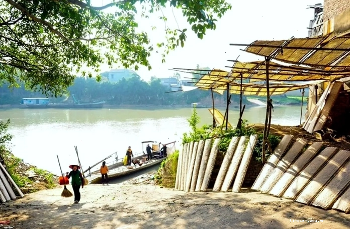 Làng Thổ Hà với vẻ đẹp làng quê truyền thống và nghề gốm cổ xưa