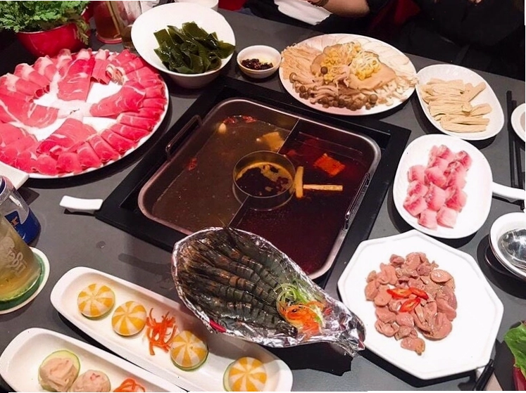 Lẩu cay Hutong mang hương vị Tứ Xuyên