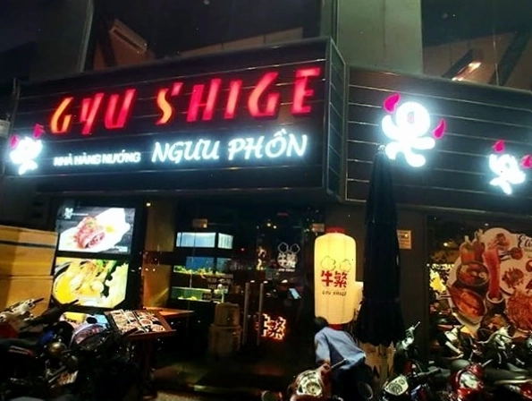 Lẩu Nhật Bản tại nhà hàng Ngưu Phồn