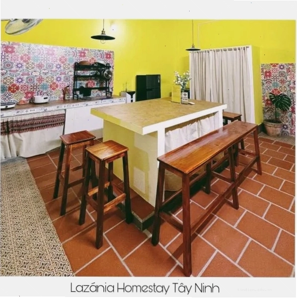 Lazánia homestay Đất Thánh với không gian yên tĩnh và bài trí có gu