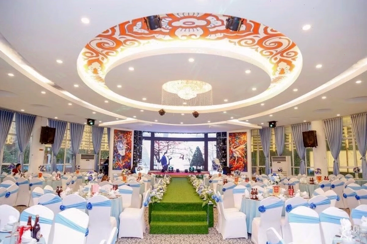 Lễ cưới trong mơ tại Hoàng Thân 2