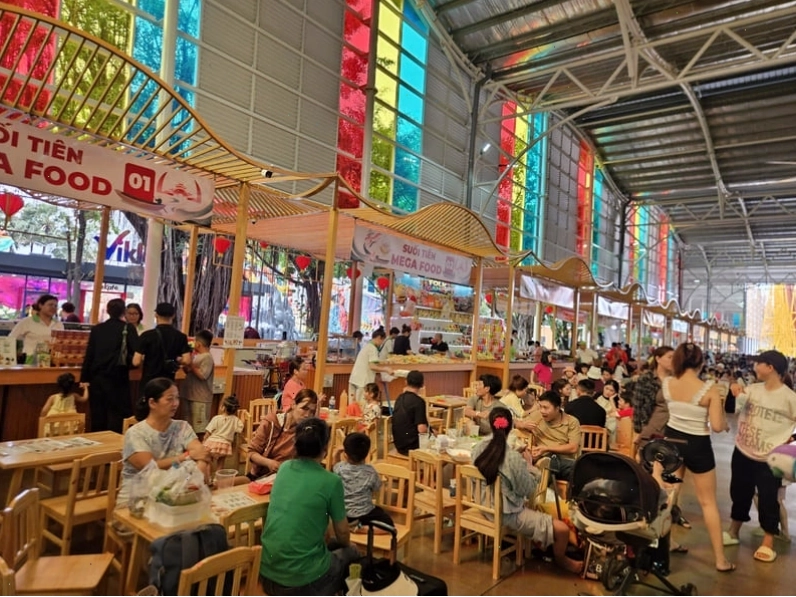 Lễ hội trái cây Nam Bộ tại Suối Tiên