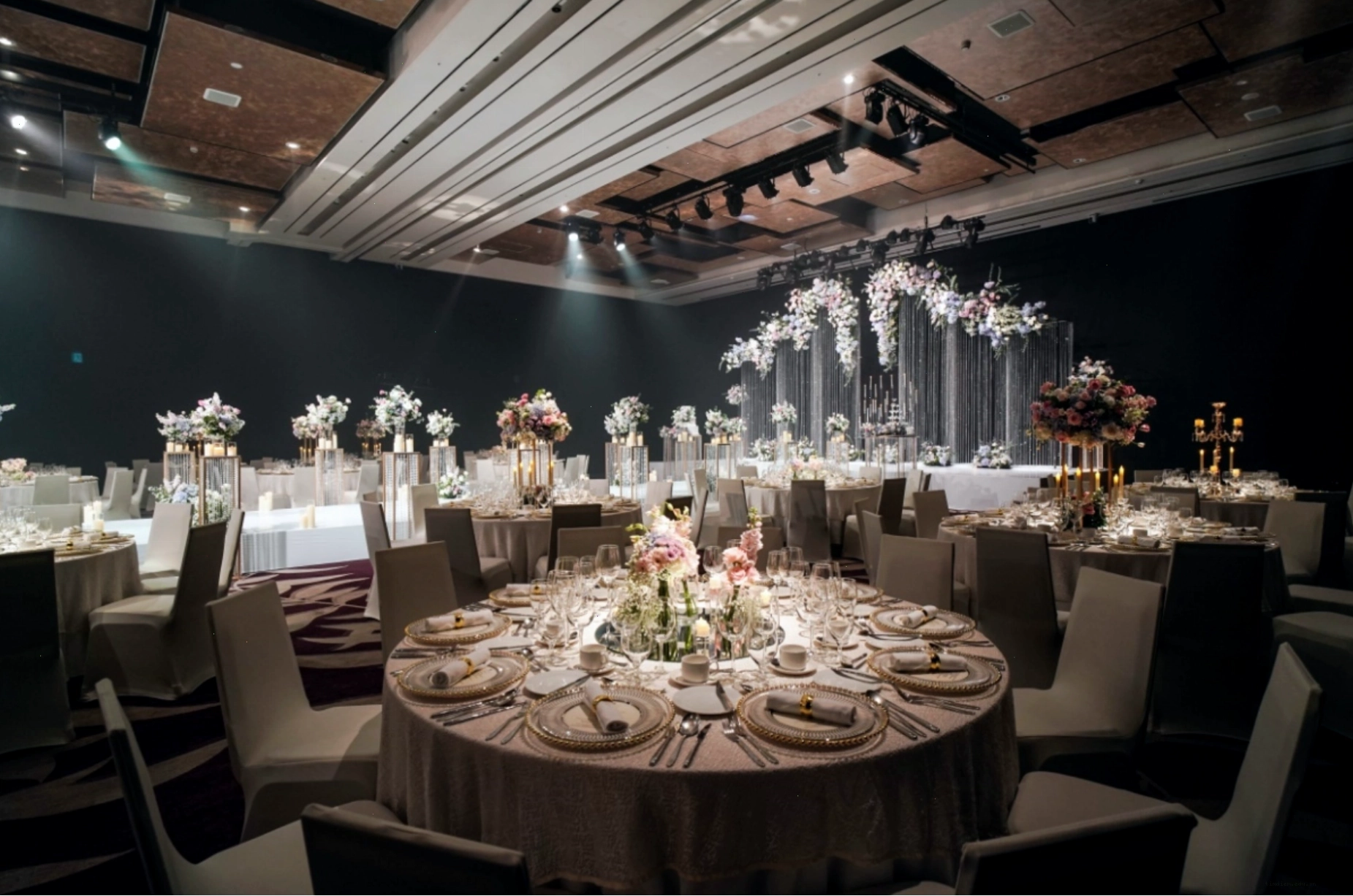 Lotte Hotel Hanoi sảnh tiệc cưới