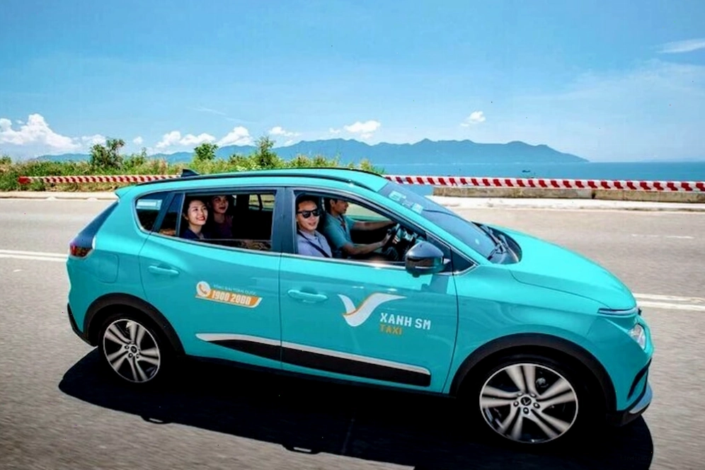Lựa chọn Xanh SM Taxi để di chuyển tiện lợi và an toàn đến Suối tiên