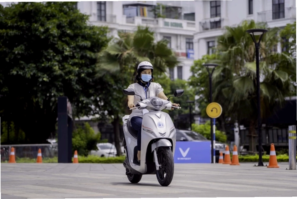 Lựa chọn xe máy hoặc ô tô để đến Công viên 30/4