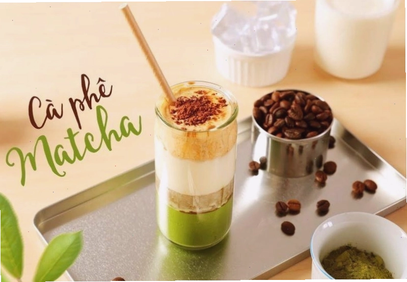 Ly cà phê matcha với lớp bọt mịn đẹp mắt