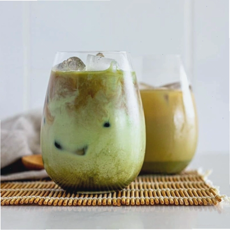 Ly cà phê sữa matcha béo ngậy với lớp bọt sữa đẹp mắt