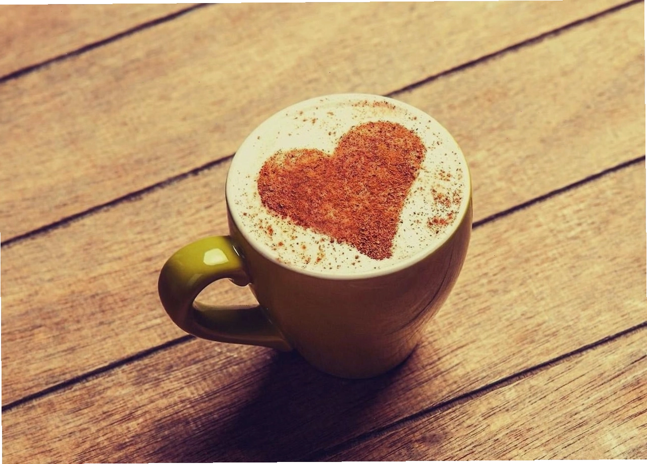Ly cafe tình yêu với cách trang trí lãng mạn