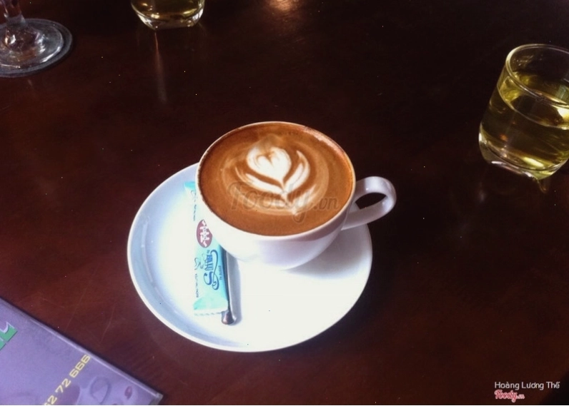 Ly Cappuccino với lớp bọt sữa mịn màng